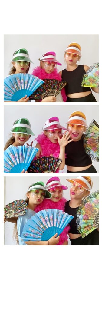 photobooth, fotobooth, selfie, verhuur, evenement, events, bruiloft, trouwfeest, communie, lentefeest, babyborrel, persoonlijke foto's, fotoboek